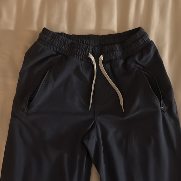 Vuori Ponto Joggers Navy Blue- Small - Picture 3 of 6